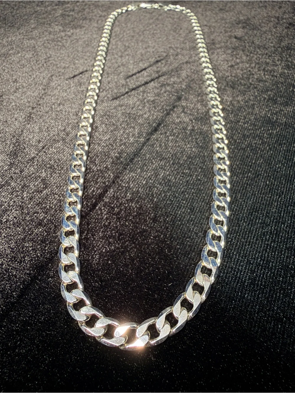 Cuban 20in 6.5MM 925 Stamped semi solid necklace. 25.6g Brand New.